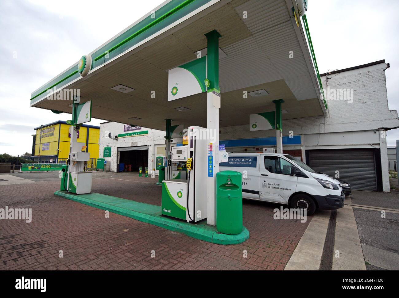 An out of use sign on a petrol pump at a BP garage on Speke Hall Road, Liverpool. The HGV driver shortage has hit oil giant BP with deliveries of petrol and diesel to forecourts across the UK set to be reduced to ensure supplies do not run out. Stock Photo