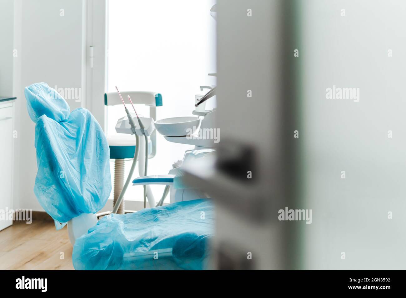 Empty dental operation room with copy space on the right Stock Photo ...