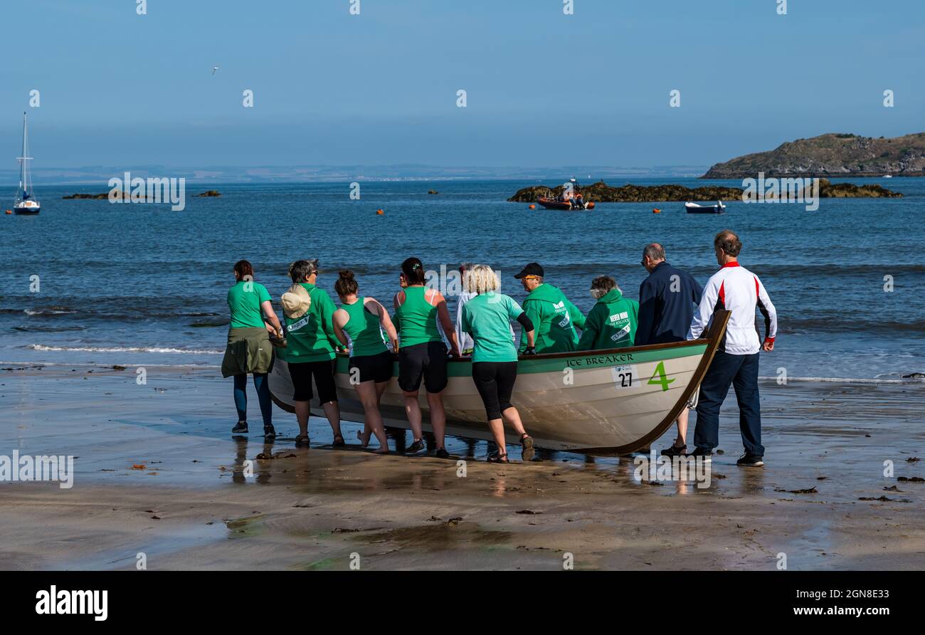 Portobello coastal rowing club hi-res stock photography and images - Alamy