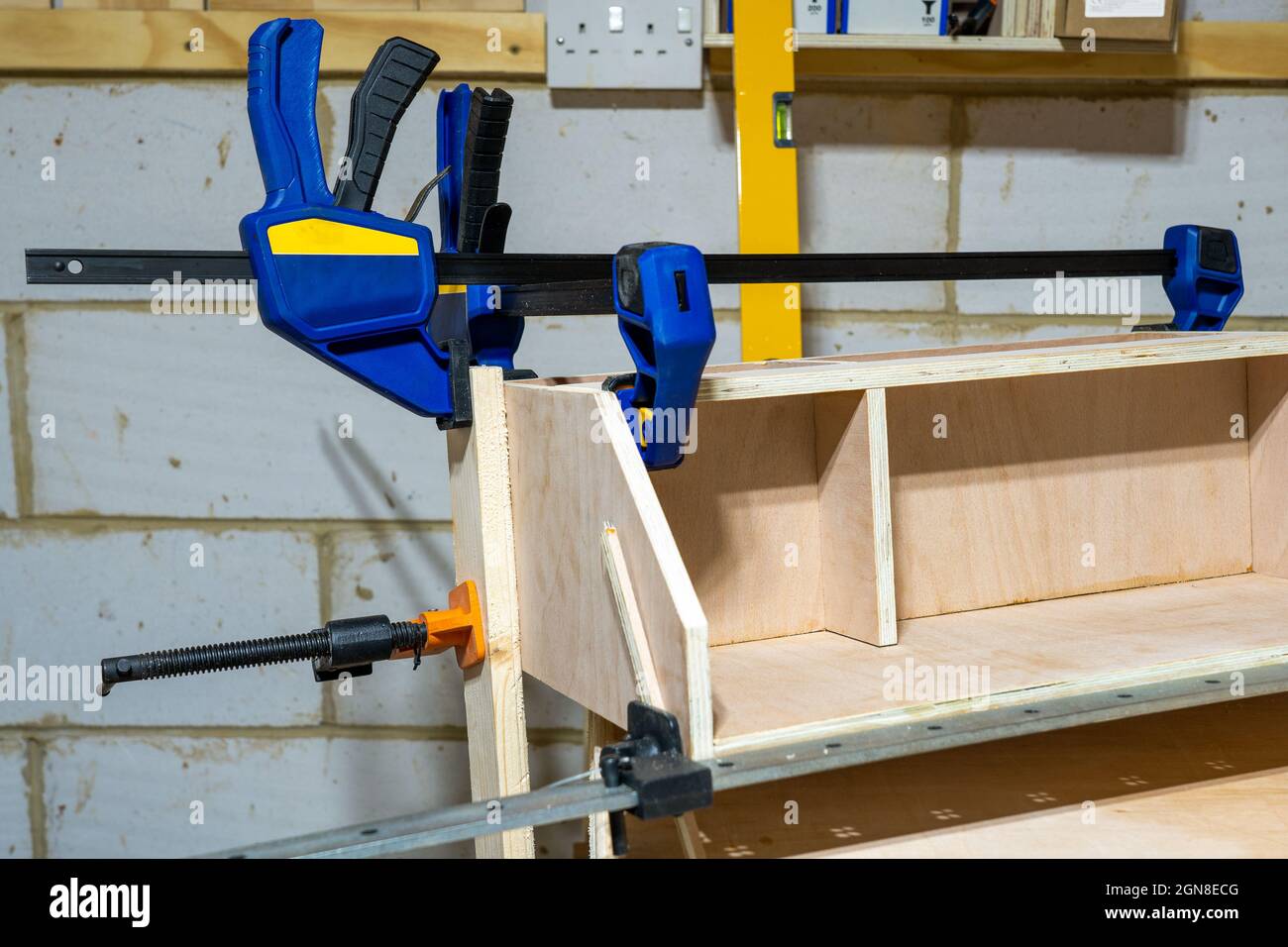 Woodworking clamps hires stock photography and images Alamy