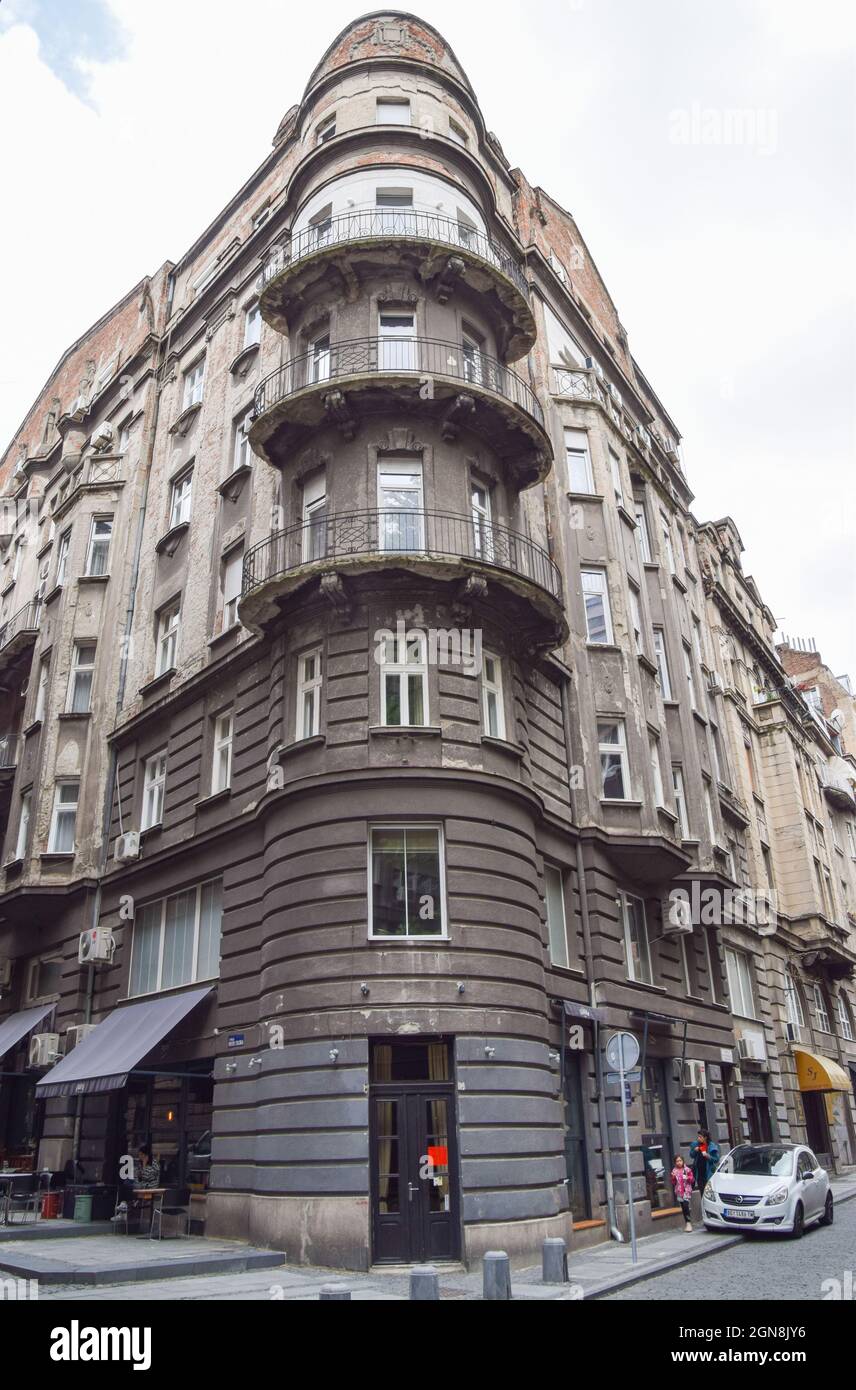 Apartment building in Belgrade city centre, Serbia Stock Photo Alamy