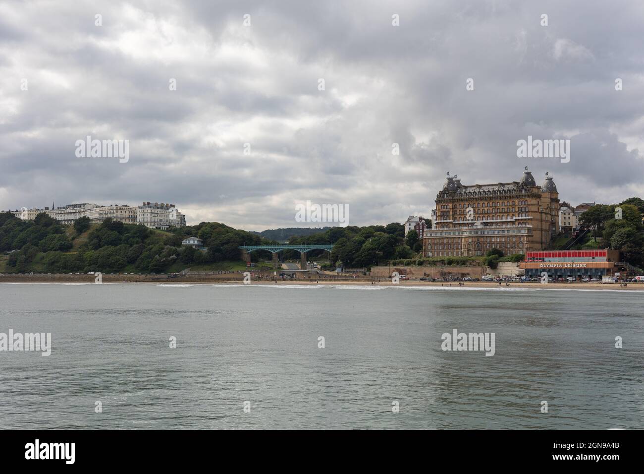 Scarborough Harbour, Looking over the bay at Victorian buildings. Stock Photo