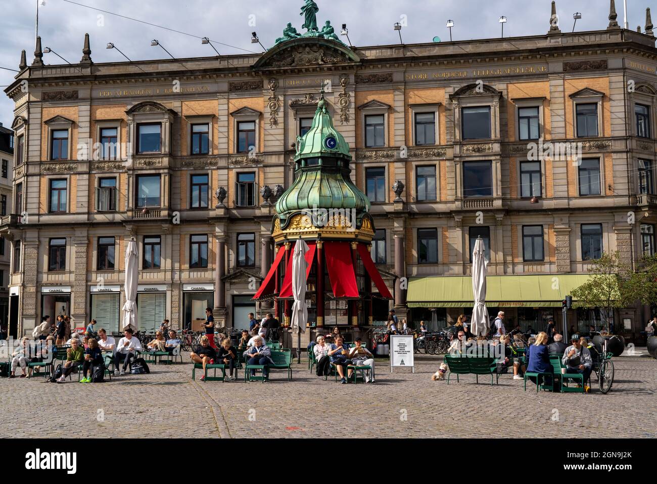 Historic café kiosk on Kongens Nytorvv Square in Copenhagen, Denmark, Stock Photo