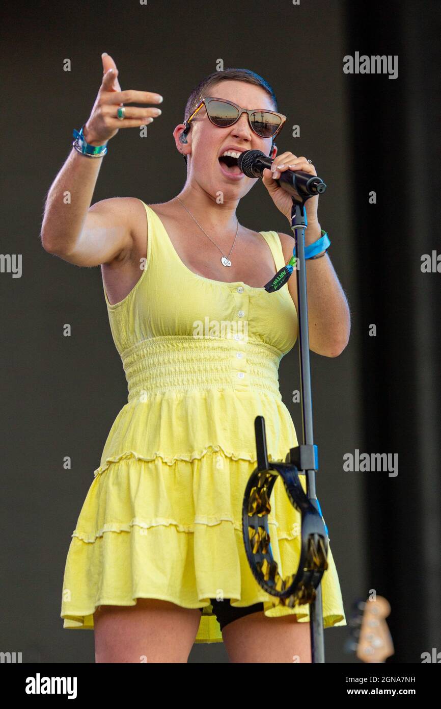 Chelsea Lee of Shaed during the Life Is Beautiful Music Festival on  September 19, 2021, in Las Vegas, Nevada (Photo by Daniel DeSloverSipa USA  Stock Photo - Alamy