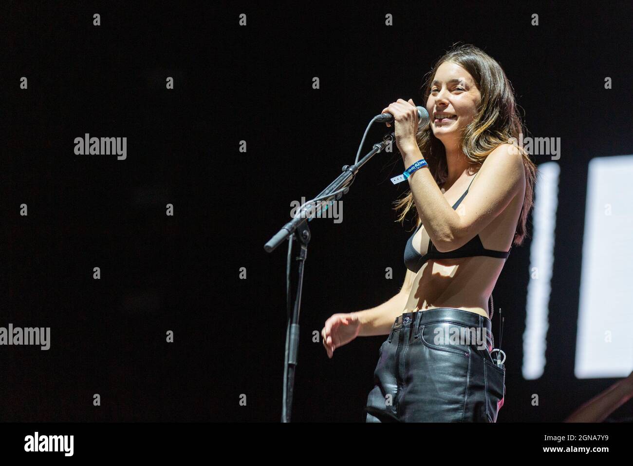 Las Vegas USA 18th Sep 2021 Danielle Haim Of Haim During The Life las-vegas-usa-18th-sep-2021-danielle-haim-of-haim-during-the-life