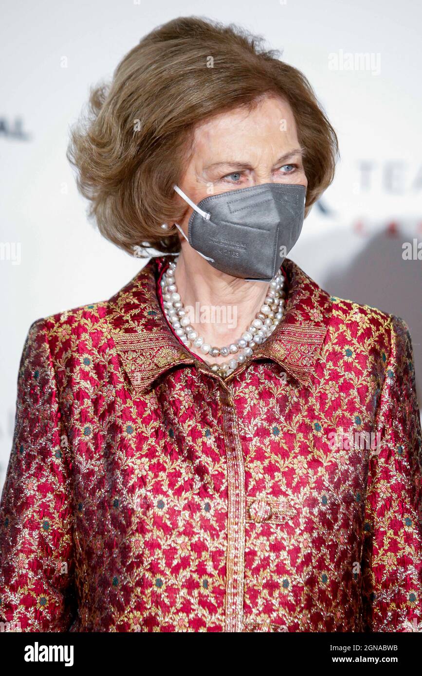 Madrid, Spain. 23rd Sep, 2021. Queen Sofia attends the opening of the Royal theater season 2021/22 at the Royal theater in Madrid, Spain on September 23, 2021. Photo by Archie Andrews/ABACAPRESS.COM Credit: Abaca Press/Alamy Live News Stock Photo