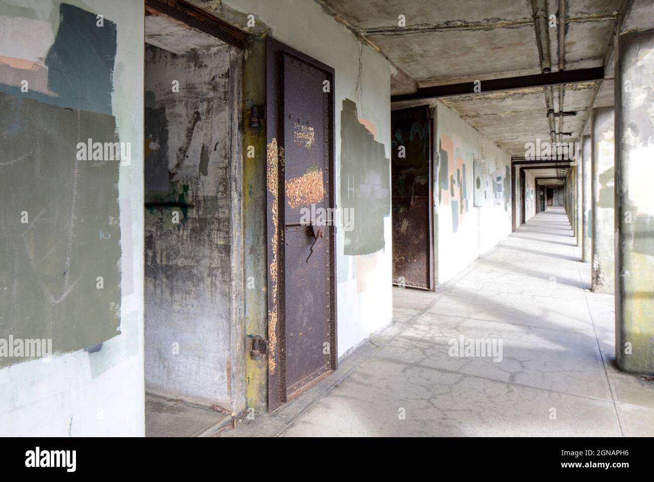 Abandoned army base at Fort Worden State Park, WA Stock Photo Alamy