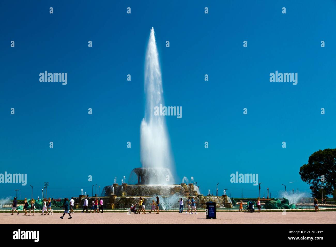 The Clarence Buckingham memorial fountain, Grant Park, Chicago