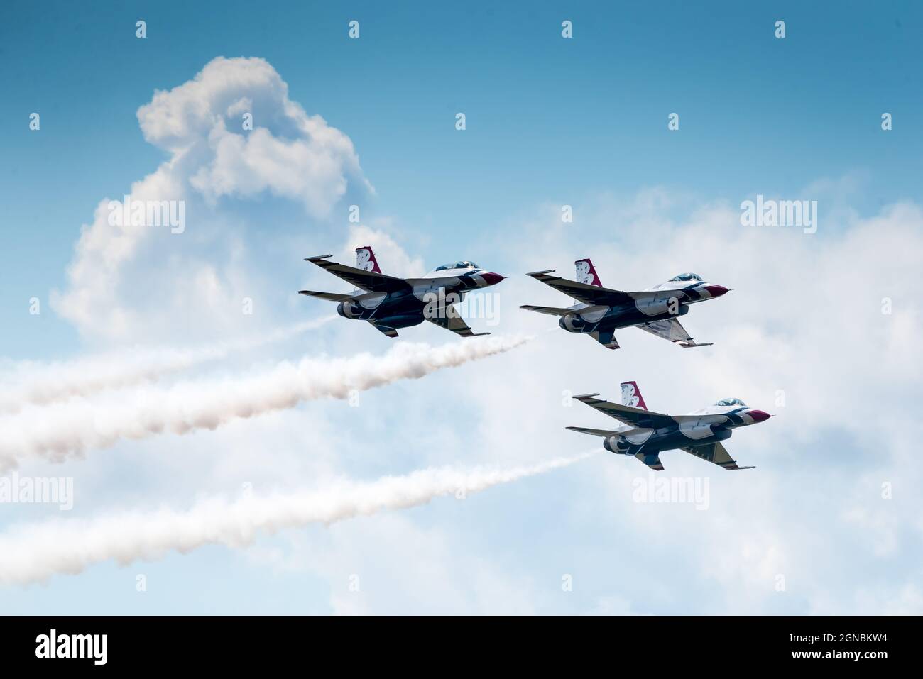 Thunder over new hampshire air show hires stock photography and images