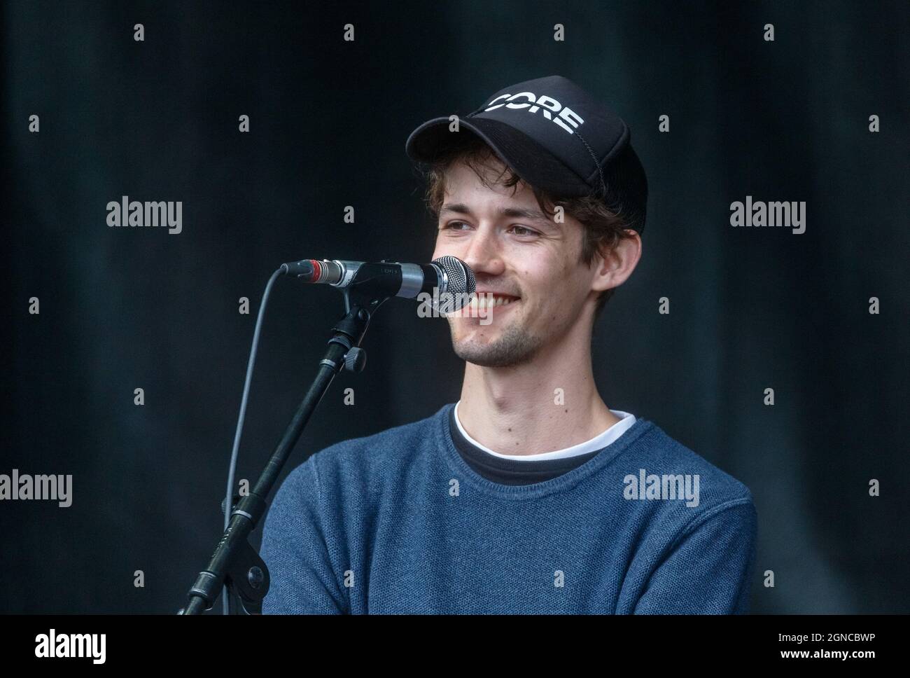 Hamburg, Germany. 24th Sep, 2021. Singer Henning May of AnnenMayKantereit  sings on stage at the Fridadys For Future (FFF) climate strike  demonstration . Credit: Markus Scholz/dpa/Alamy Live News Stock Photo -  Alamy