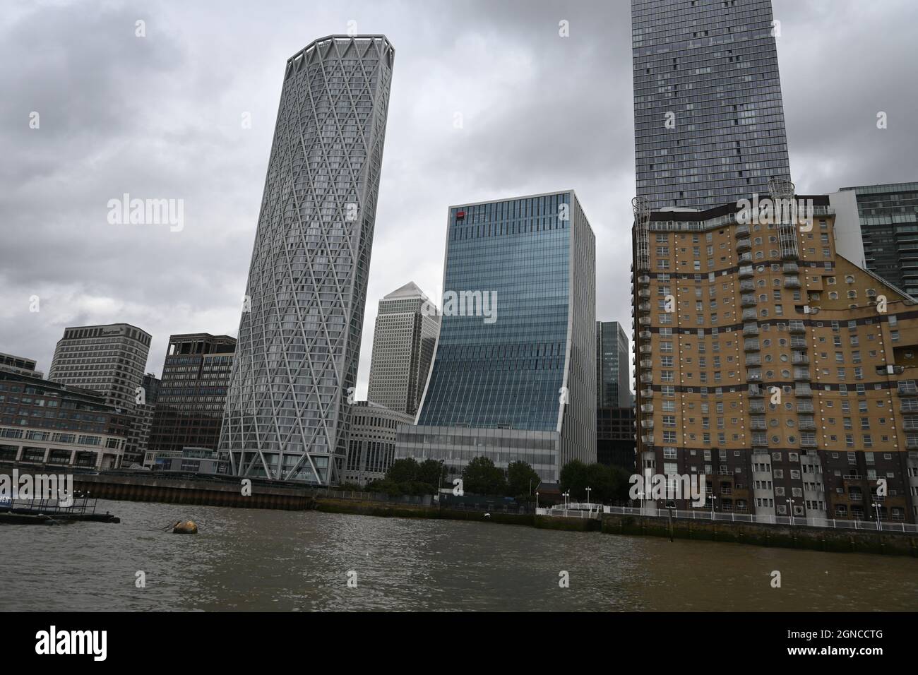 Canary Wharf and London Docklands September 2021 Stock Photo - Alamy