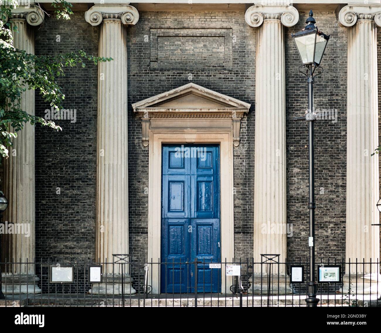 St Peter's Church, Hammersmith Stock Photo Alamy