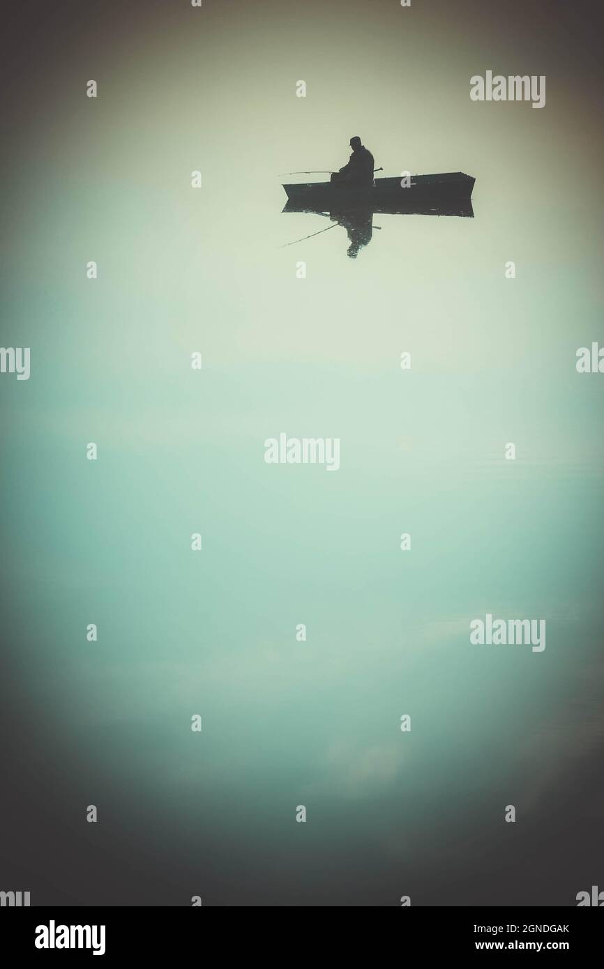 Black silhouette boat hi-res stock photography and images - Alamy