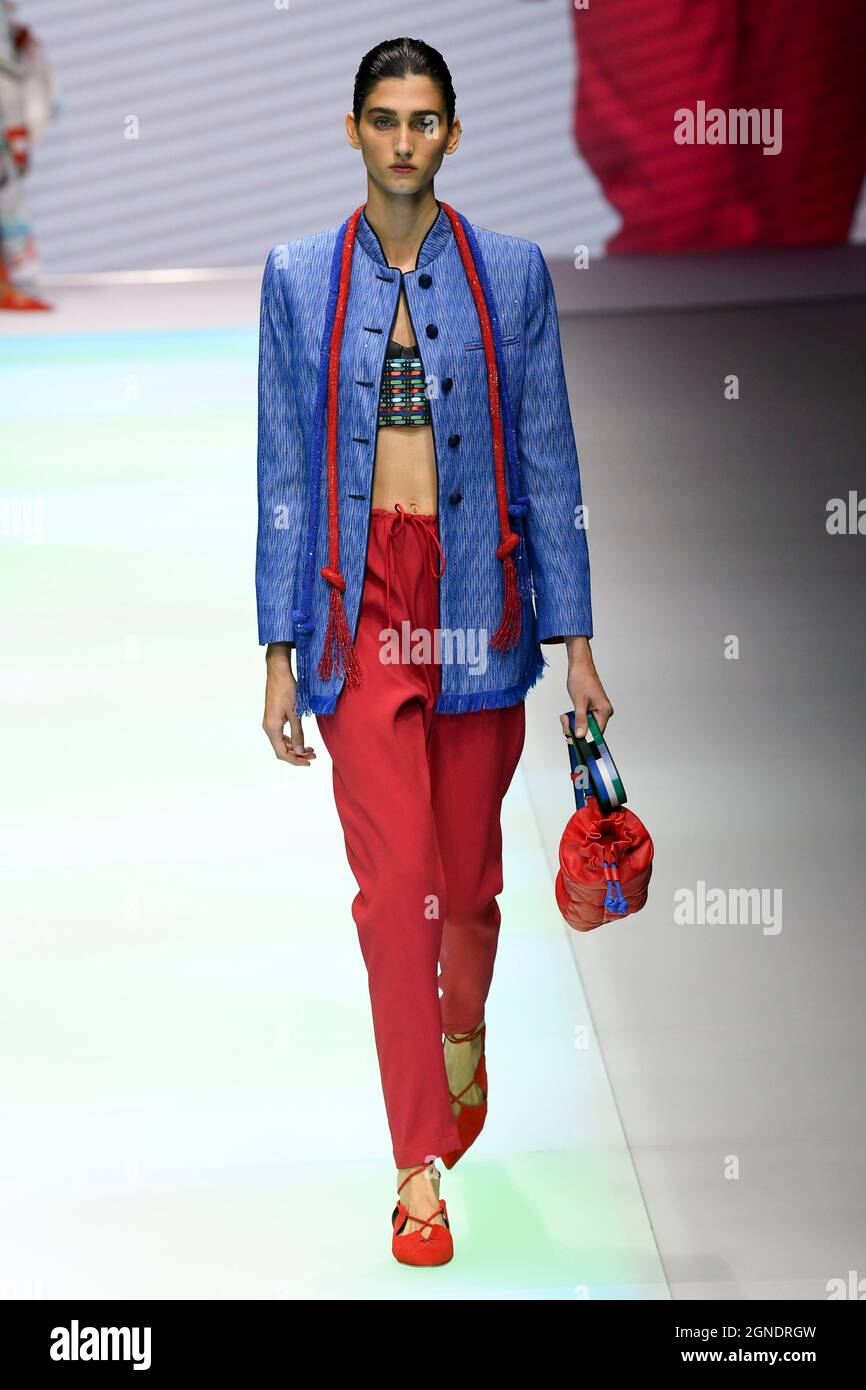 Milan, Italy. 23rd Sep, 2021. EMPORIO ARMANI SS22 runway during Milan Fashion  Week on September 2021 - Milan, Italy. 23/09/2021 Credit: dpa/Alamy Live  News Stock Photo - Alamy