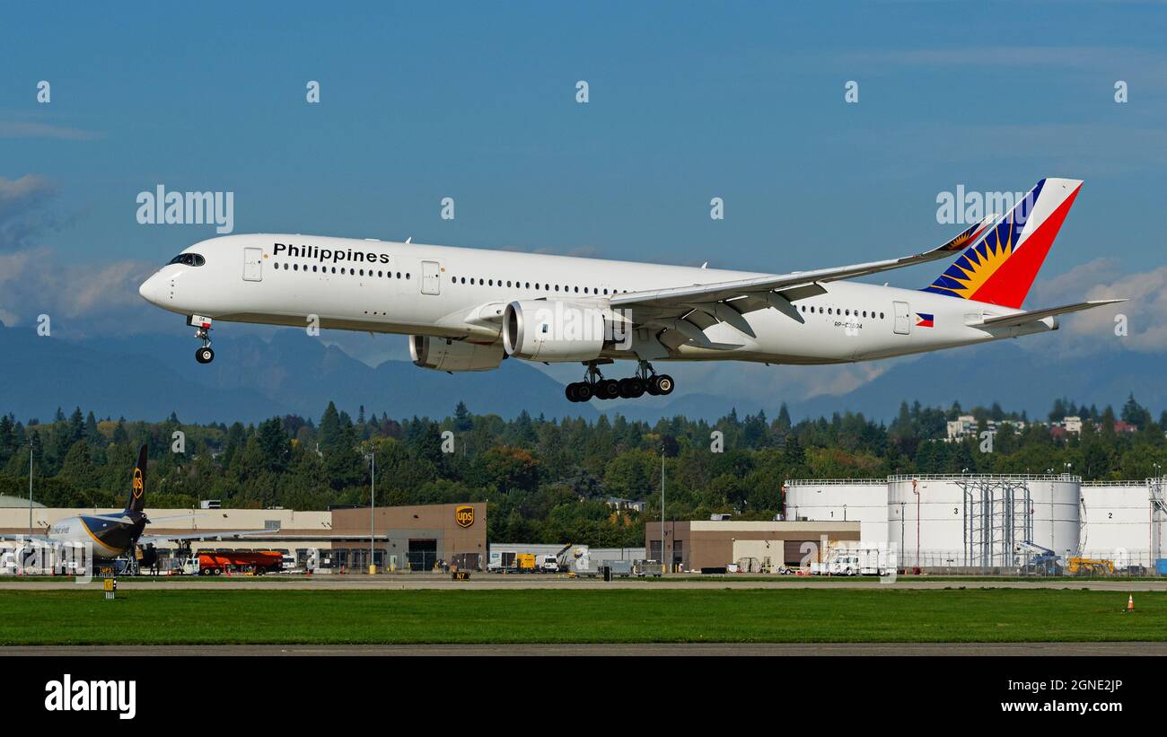 Richmond, British Columbia, Canada. 23rd Sep, 2021. A Philippine Airlines Airbus A350-900 jet (RP-C3504) lands at Vancouver International Airport. (Credit Image: © Bayne Stanley/ZUMA Press Wire) Credit: ZUMA Press, Inc./Alamy Live News Stock Photo