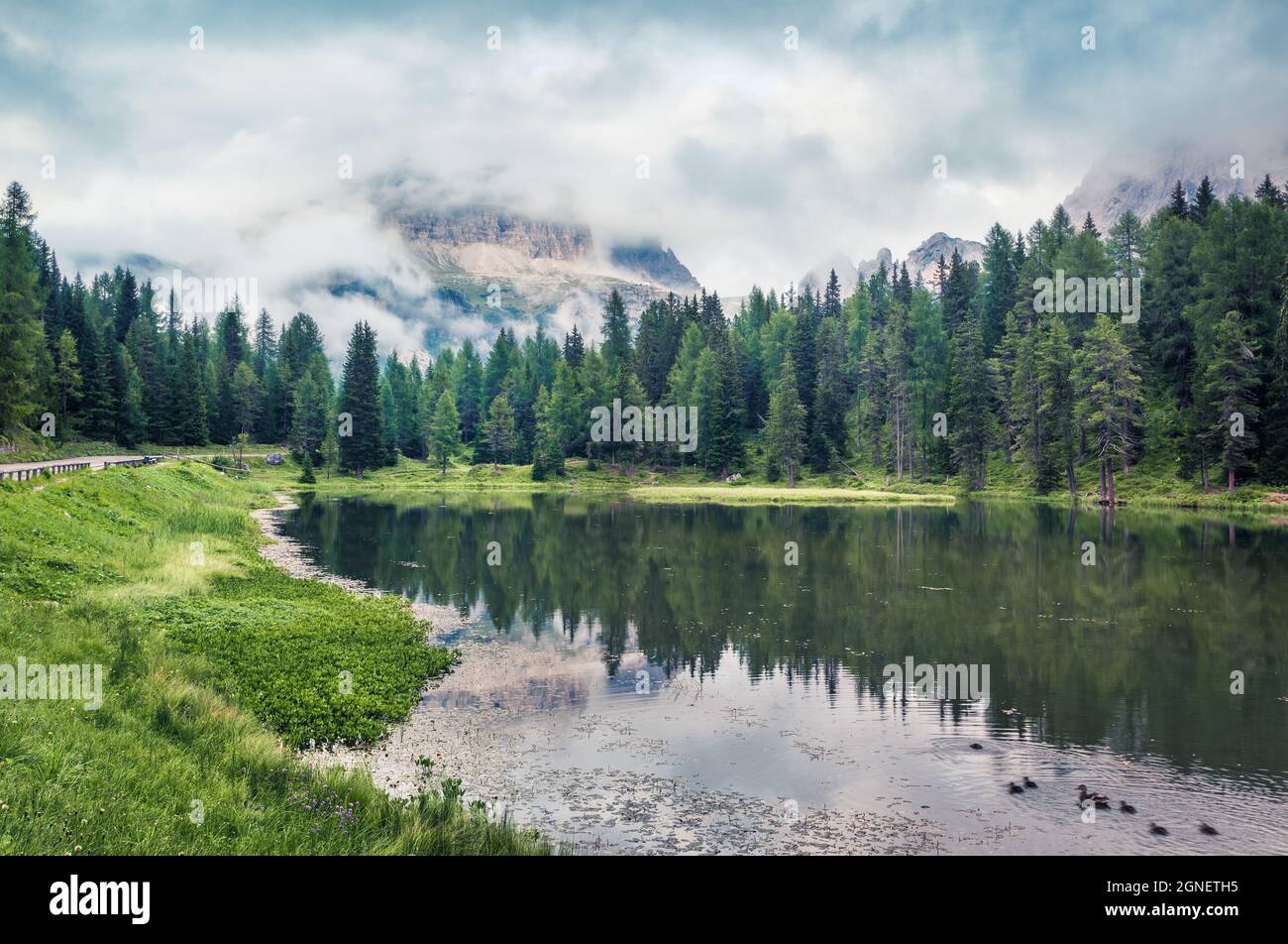 Beautiful summer scene of Antorno lake with Tre Cime di Lavaredo (Drei ...