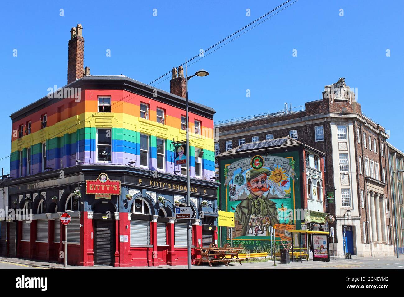 Kitty's Show Bar and Shenanigans Irish Ale House On Tithebarn Street Liverpool Stock Photo Alamy