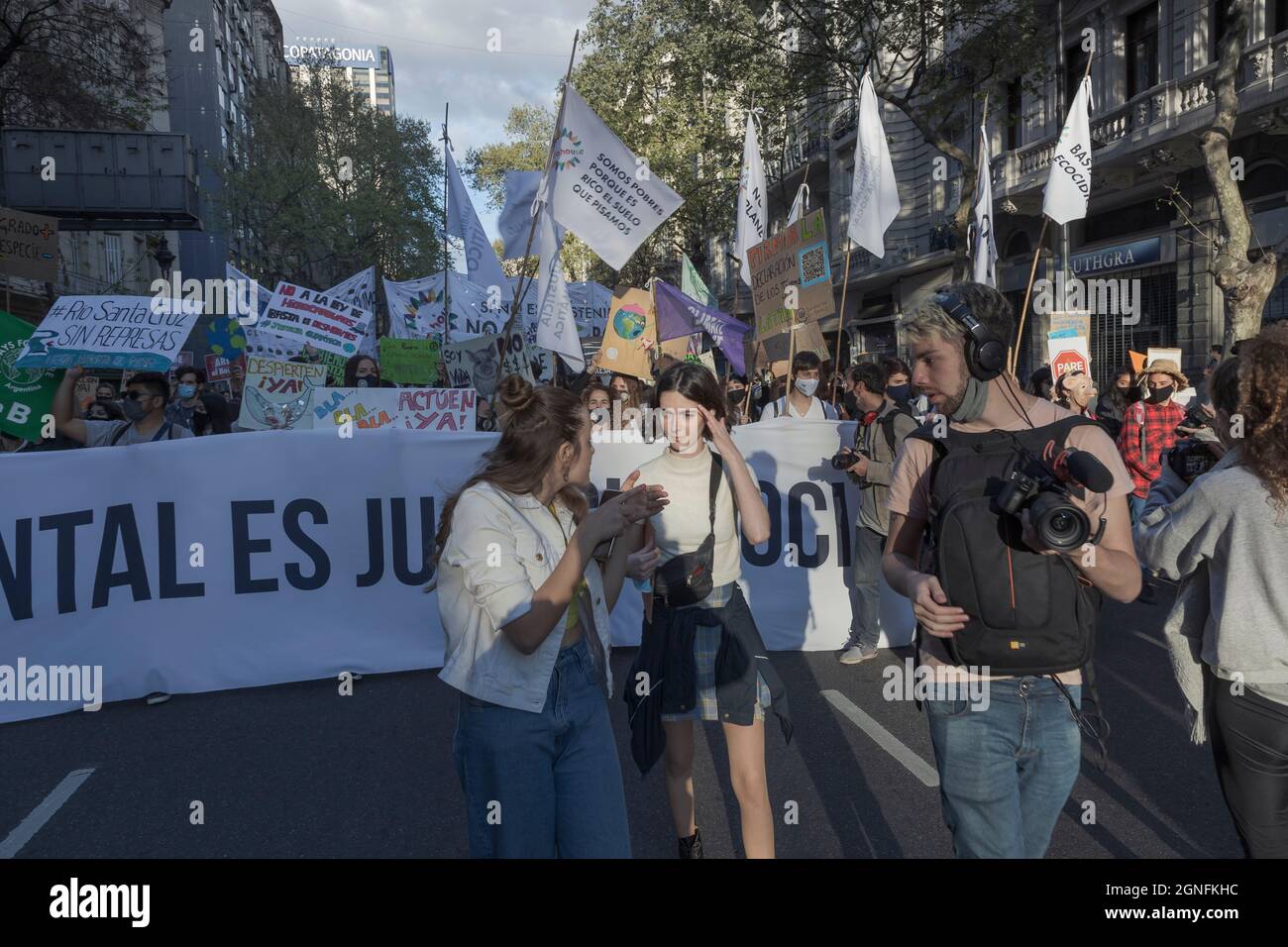 (9/24/2021) Mercedes Pombo of Jóvenes por el Clima (JOCA) marching down Avenida de Mayo. (Photo by Esteban Osorio/Pacific Press/Sipa USA) Stock Photo