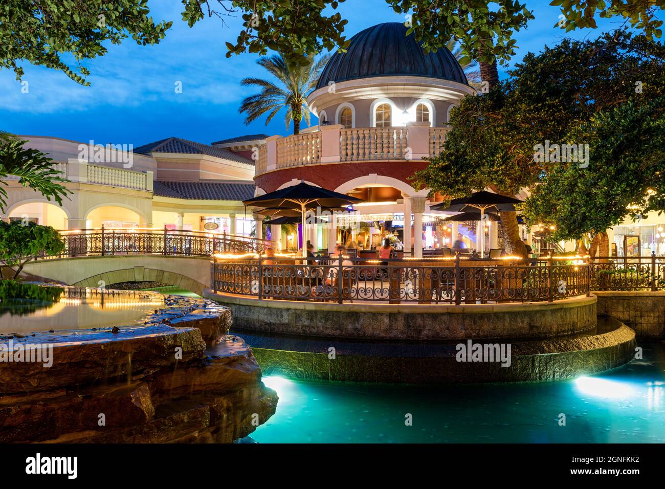 Evening at The Center Bar, Bonita Springs, Florida, USA Stock Photo Alamy
