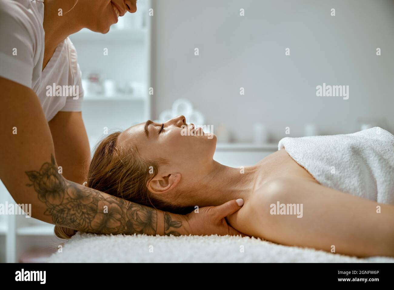 Woman Having Neck and Shoulder Massage in Spa Center Stock Photo - Image of  massage, professional: 143646814