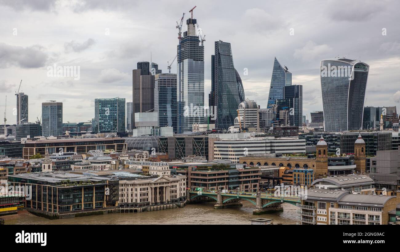 skyline-unten-hi-res-stock-photography-and-images-alamy