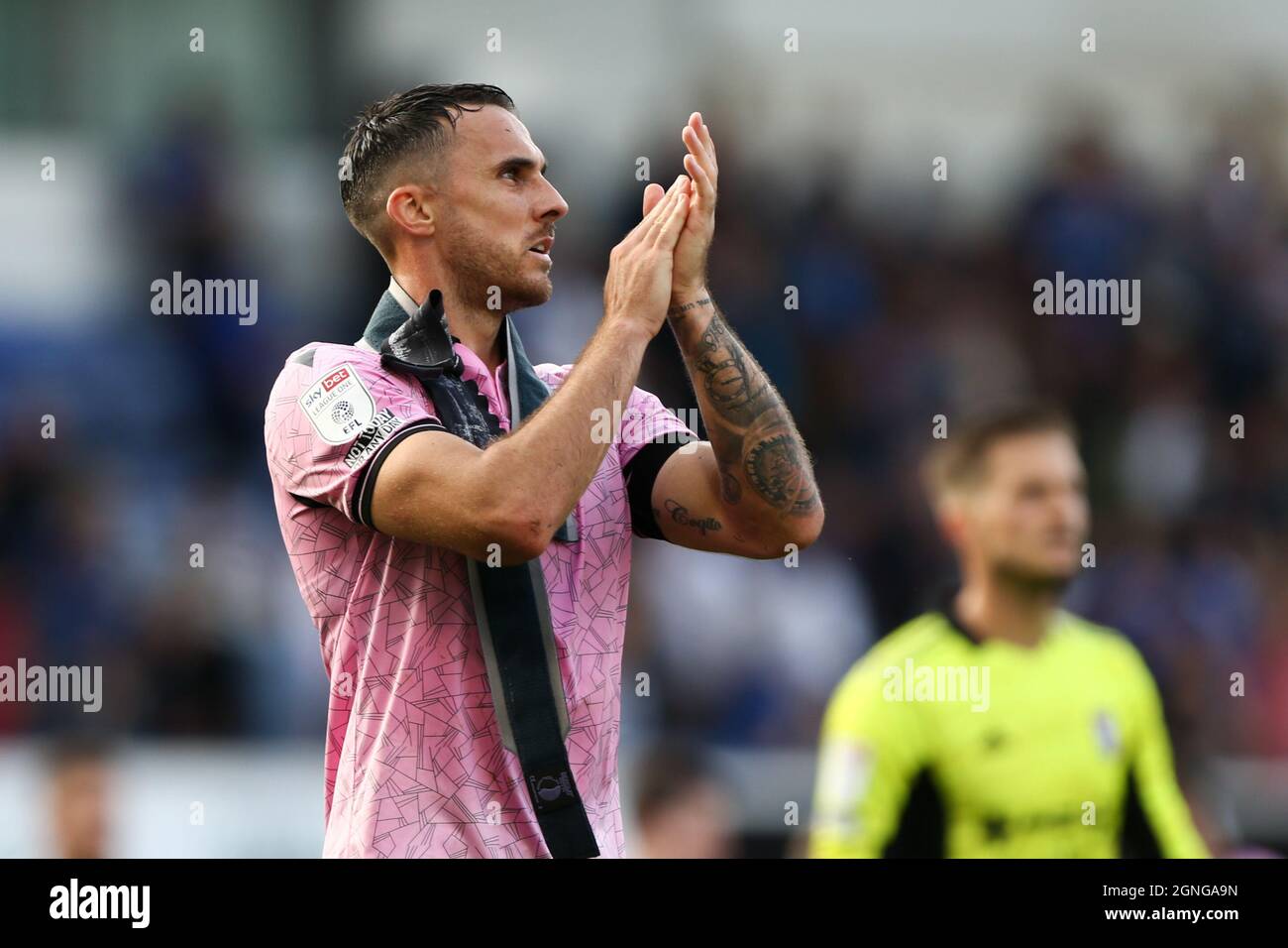 Lee Gregory #9 of Sheffield Wednesday applauds the fans at the final ...