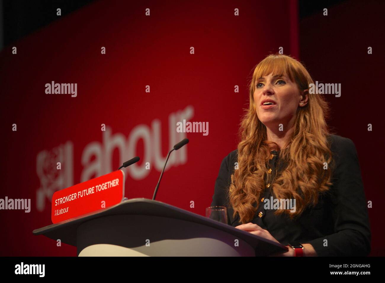 Brighton, UK. 25th Sep, 2021. Labour Party Deputy leader Angela Rayner gives her speech at the Labour Party Conference 2021 in Brighton Credit: Rupert Rivett/Alamy Live News Stock Photo