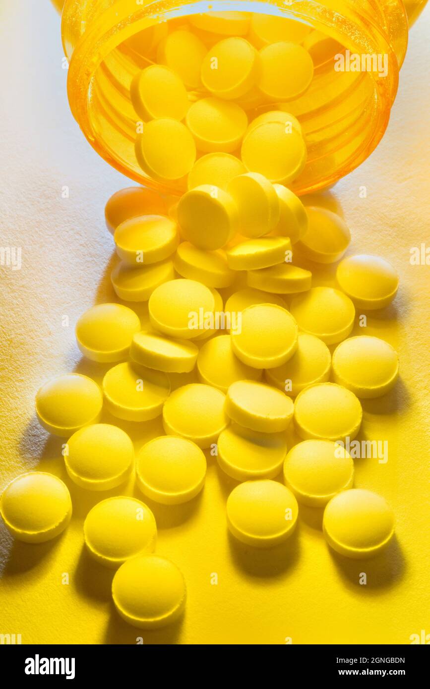 Vitamin d3 tablets hires stock photography and images Alamy