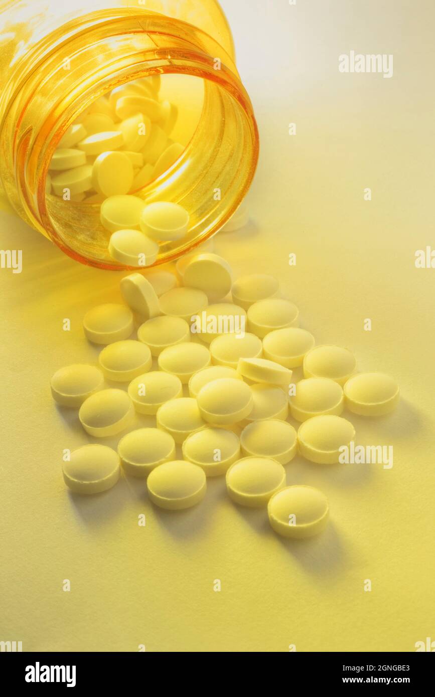 25 microgram tablets of cholecalciferol or vitamin D3. Stock Photo