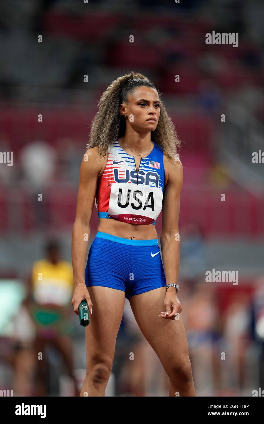 Sydney McLaughlin competing in the 2020 Tokyo Olympics Stock Photo - Alamy