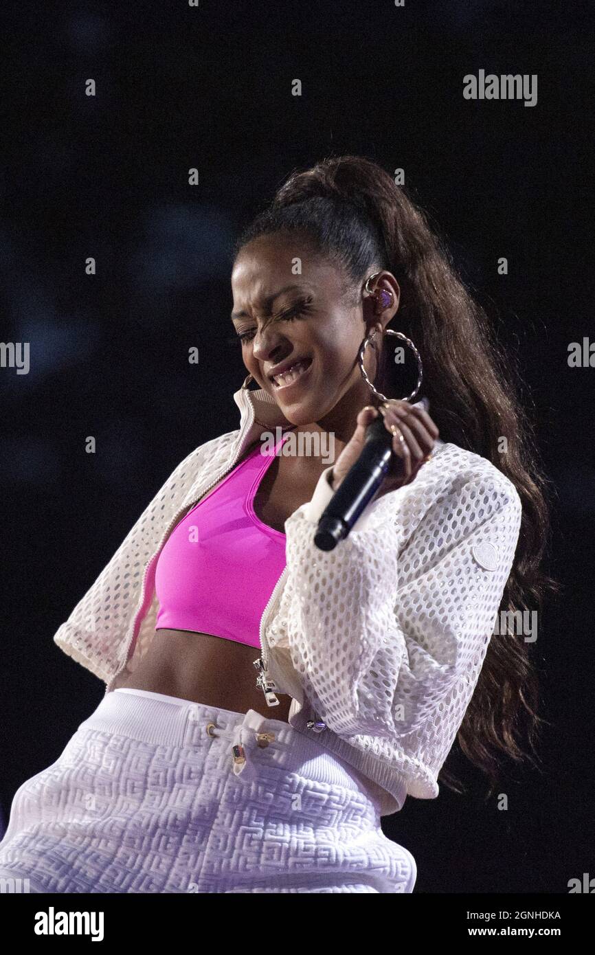 Jessica Reynoso aka J. Rey Soul singer of The BlackEyed Peas