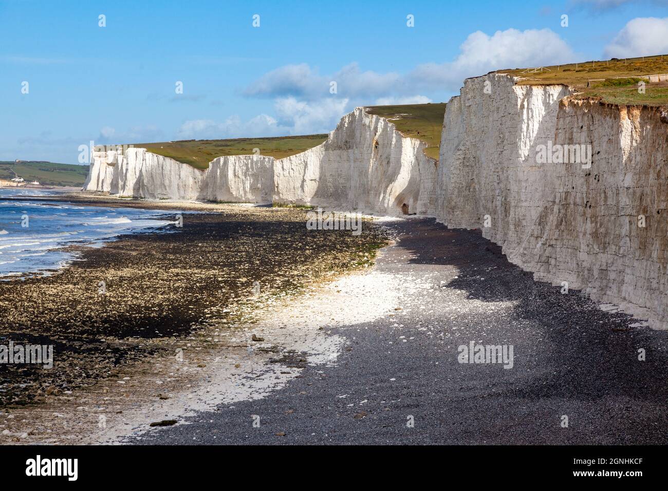 White cliffs of Dover Britain facing France Stock Photo Alamy