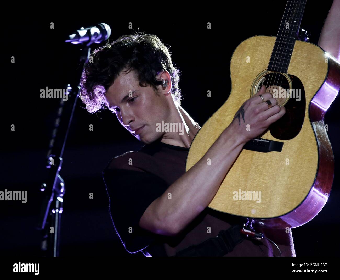 New York, United States. 26th Sep, 2021. Shawn Mendes performs at Global Citizen Live in New York City on Saturday, September 25, 2021. Global Citizen Live is a 24-hour global event starting on September 25 to unite the world to defend the planet and defeat poverty. Photo by John Angelillo/UPI Credit: UPI/Alamy Live News Stock Photo