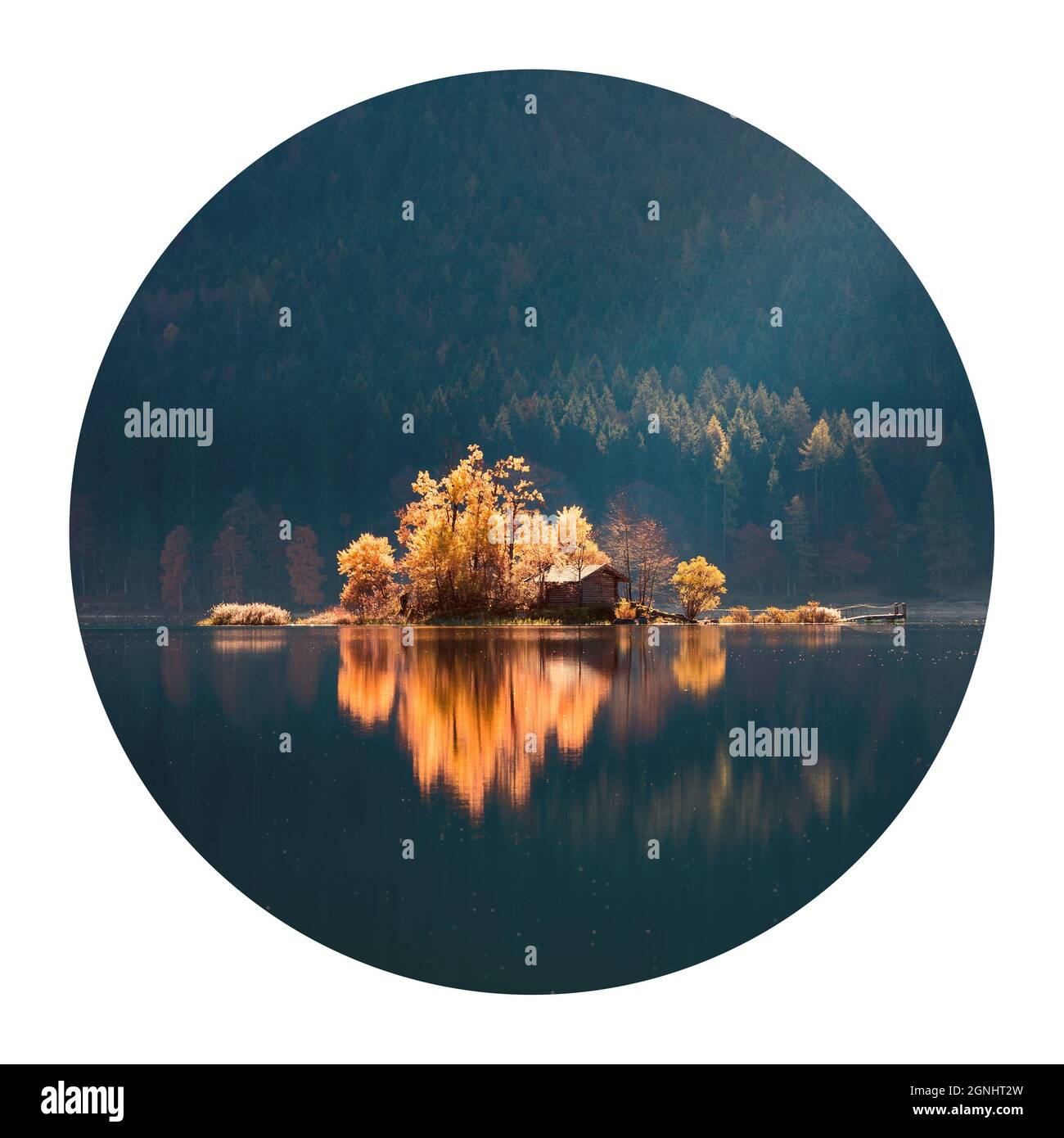 Small island on water Cut Out Stock Images Pictures Alamy