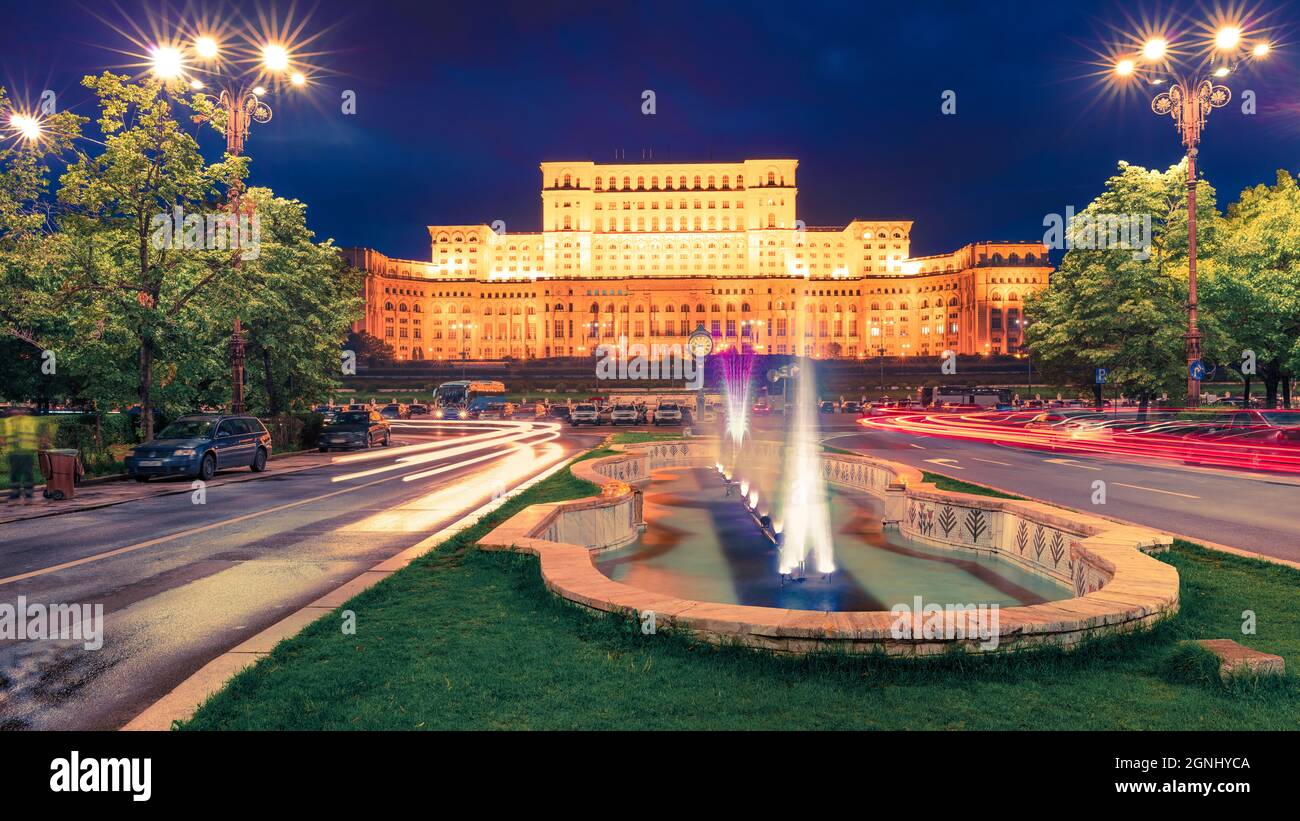 Stunning Night View Of Palace Of The Parliament Impressive Night stunning-night-view-of-palace-of-the-parliament-impressive-night