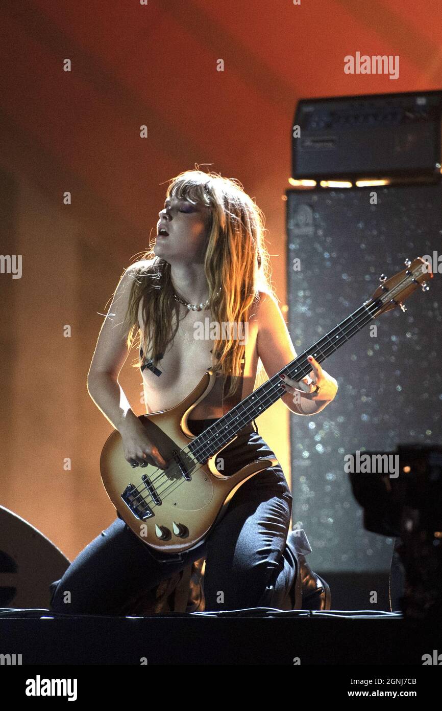 Victoria de angelis maneskin hi-res stock photography and images - Alamy