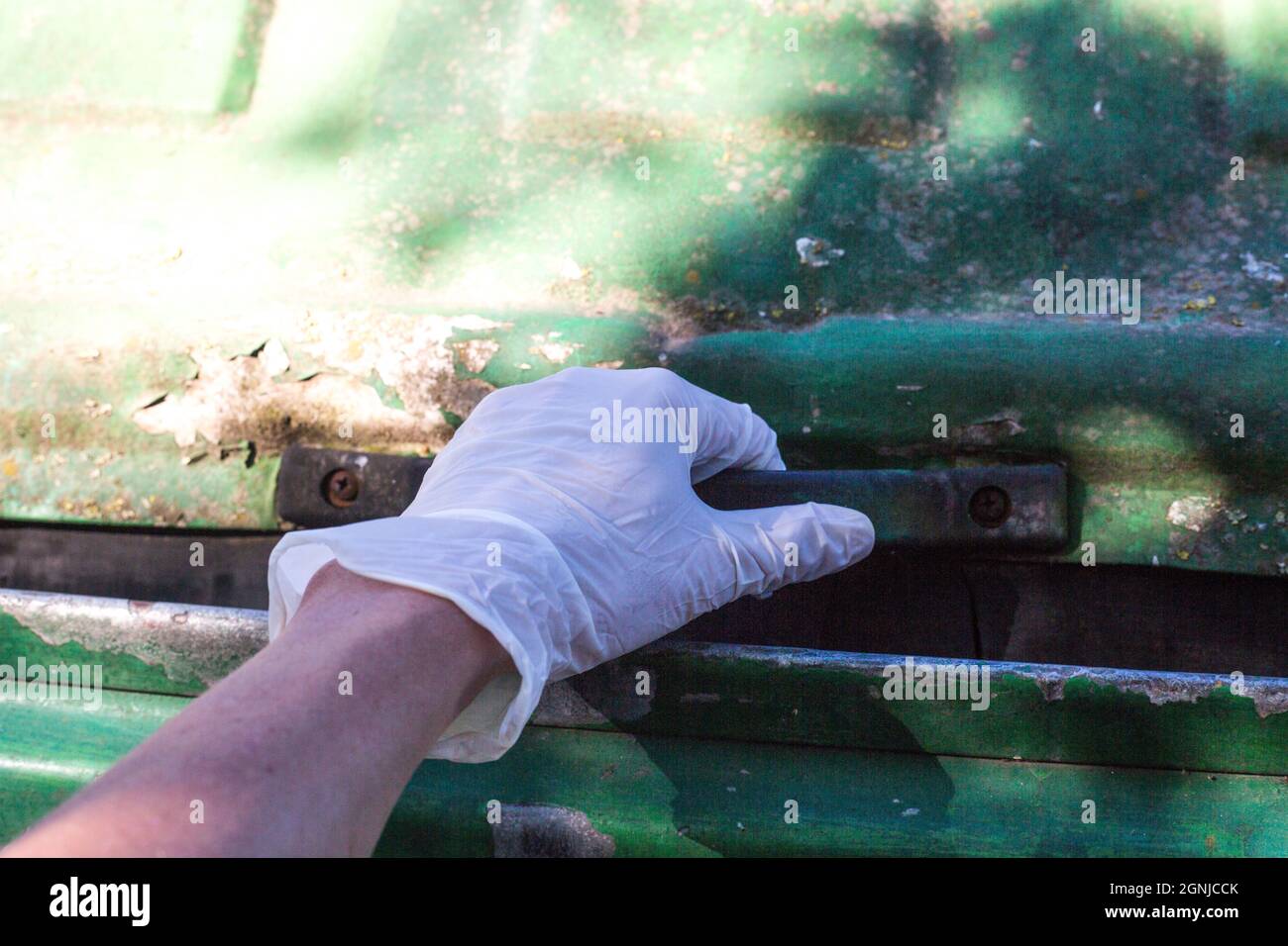 Biohazard waste bin hi-res stock photography and images - Alamy