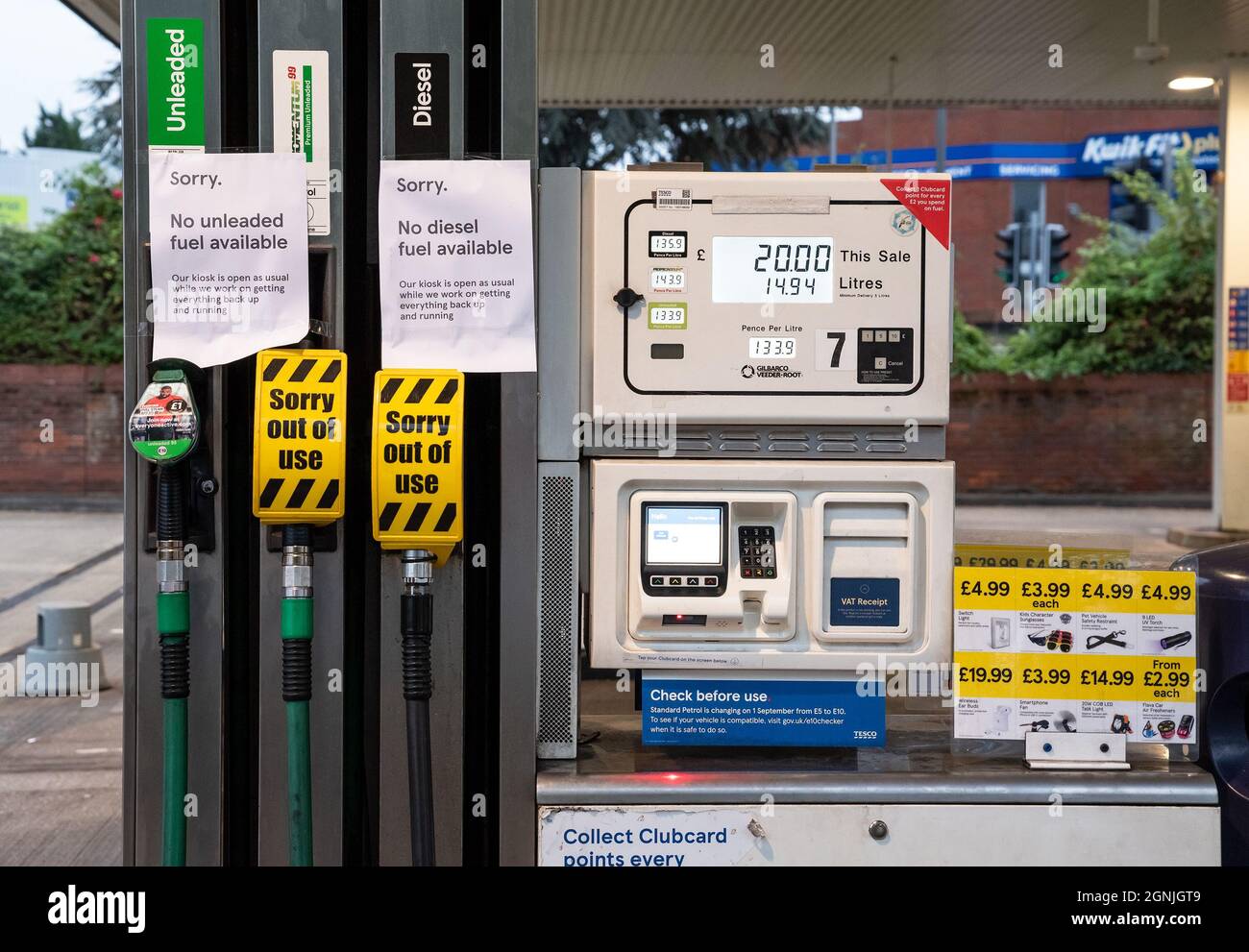 Panic Buying Fuel High Resolution Stock Photography And Images Alamy