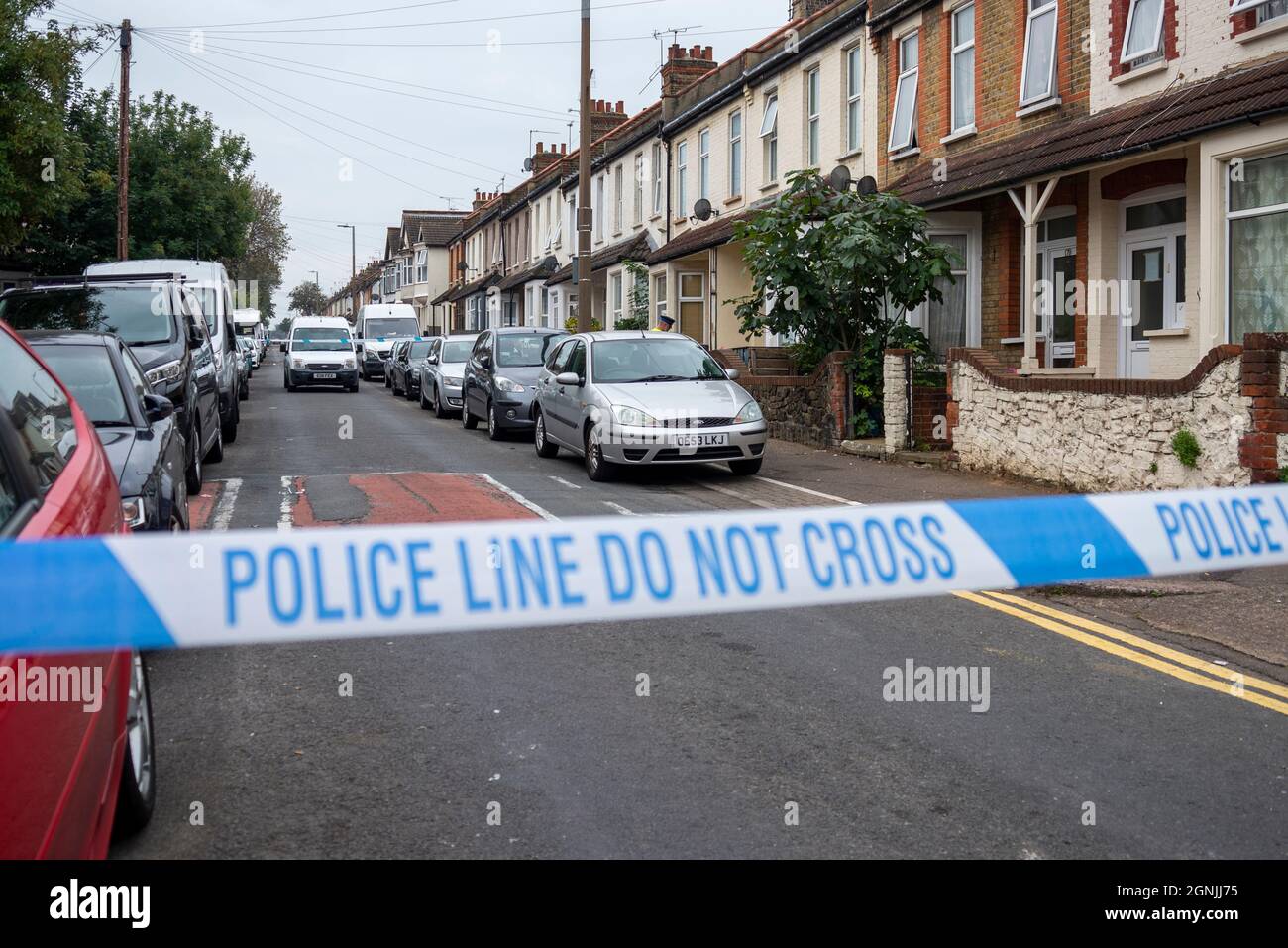Hainault Avenue, Westcliff on Sea, Essex, UK. 26th Sep, 2021. Hainault Avenue in Westcliff has been closed off by police since around 23:00 on Saturday night, the 25th Sep, 2021, with unconfirmed reports of a murder. Various police vans and vehicles have been seen entering the closed area. The road is still closed at 10:00 Sunday morning. UPDATE: It has been confirmed that a male, James Avis, succumbed to injuries sustained during an attack despite the efforts of paramedics on scene. Two males aged 24 (Radu Ciobanu) and 27 have been arrested on suspicion of murder Stock Photo