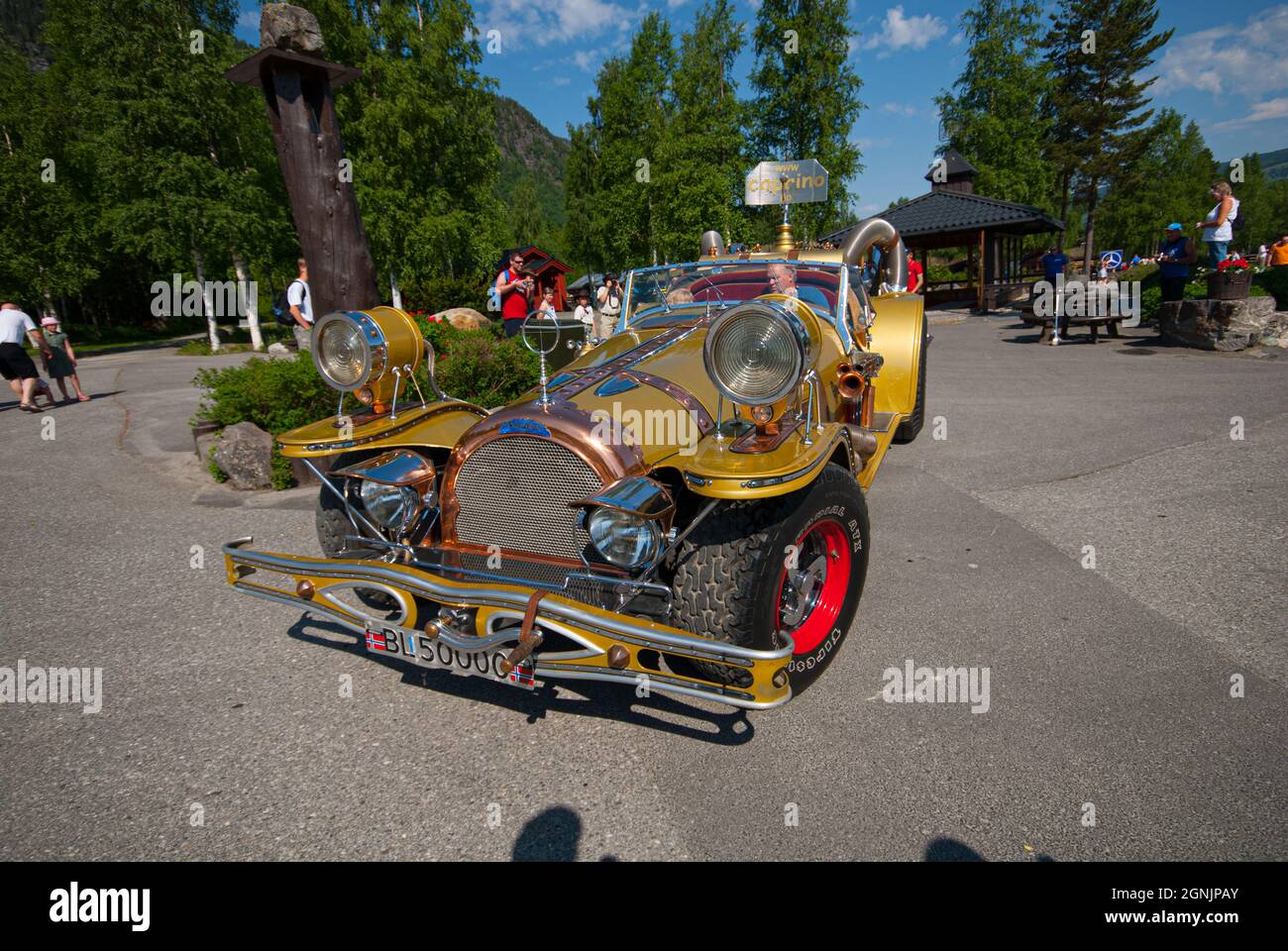 Lightning Mcqueen Hi res Stock Photography And Images Alamy lightning-mcqueen-hi-res-stock-photography-and-images-alamy