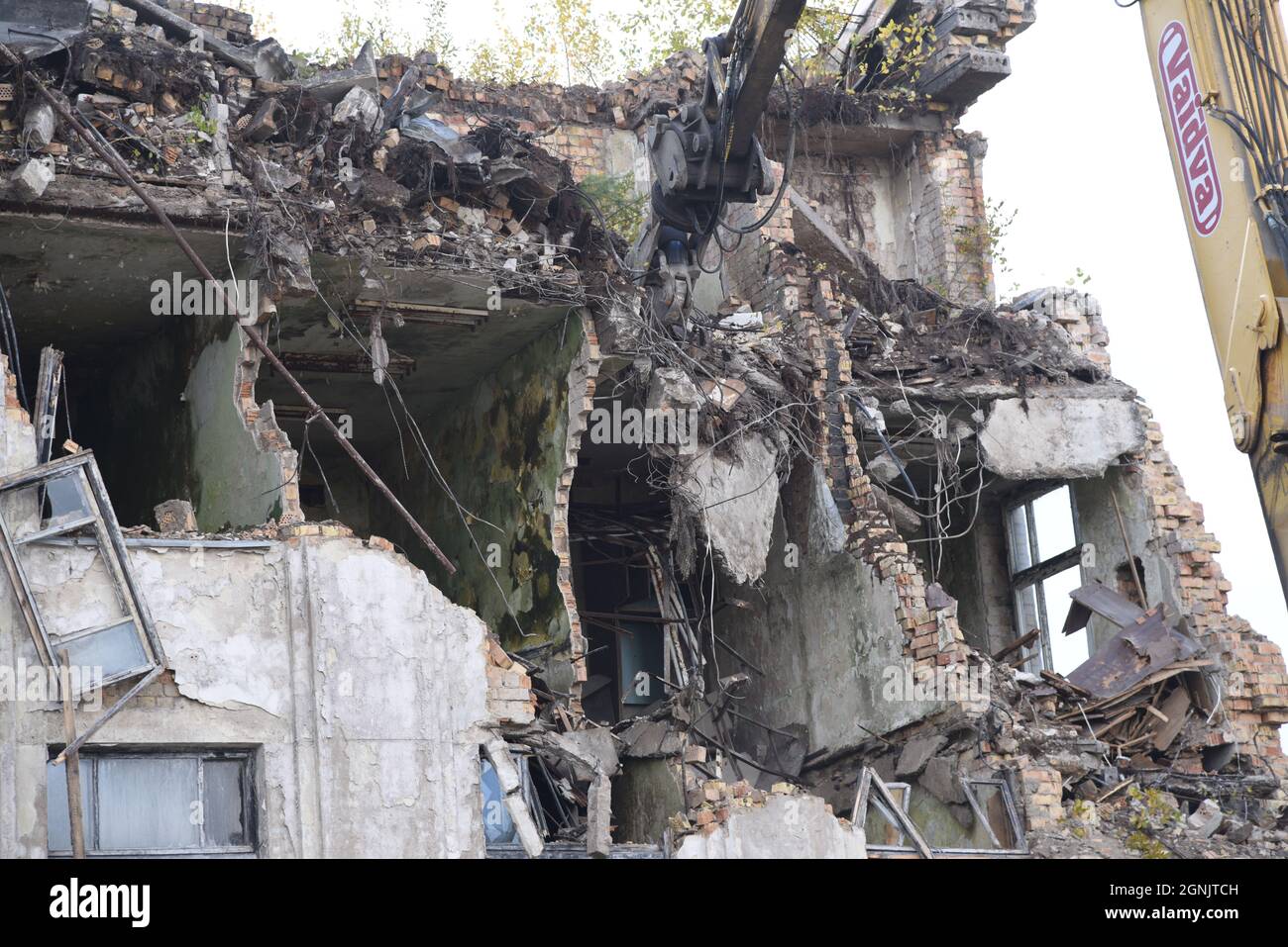 Demolition tools hi-res stock photography and images - Alamy