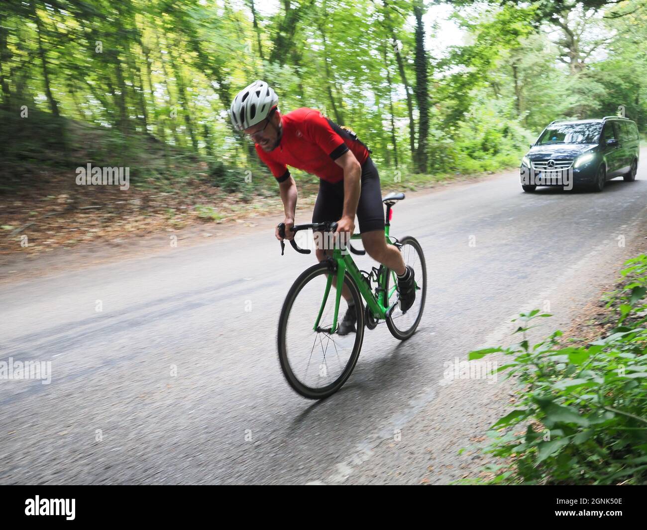 Hollingbourne, Kent, UK. 26th September, 2021. Photos from the annual 'Hollingbourne Hill Climb' cycling time trial organised by Wigmore Cycling Club. This is one of the shortest but most punishing time trials around. The course is the best part of a mile up the grueling Hollingbourne Hill which rises at a very steep gradient over the north downs in Kent, with the gradient increasing even further half way up!  41 competitors from around the South East took part in this end of season event. Credit: James Bell/Alamy Live News Stock Photo