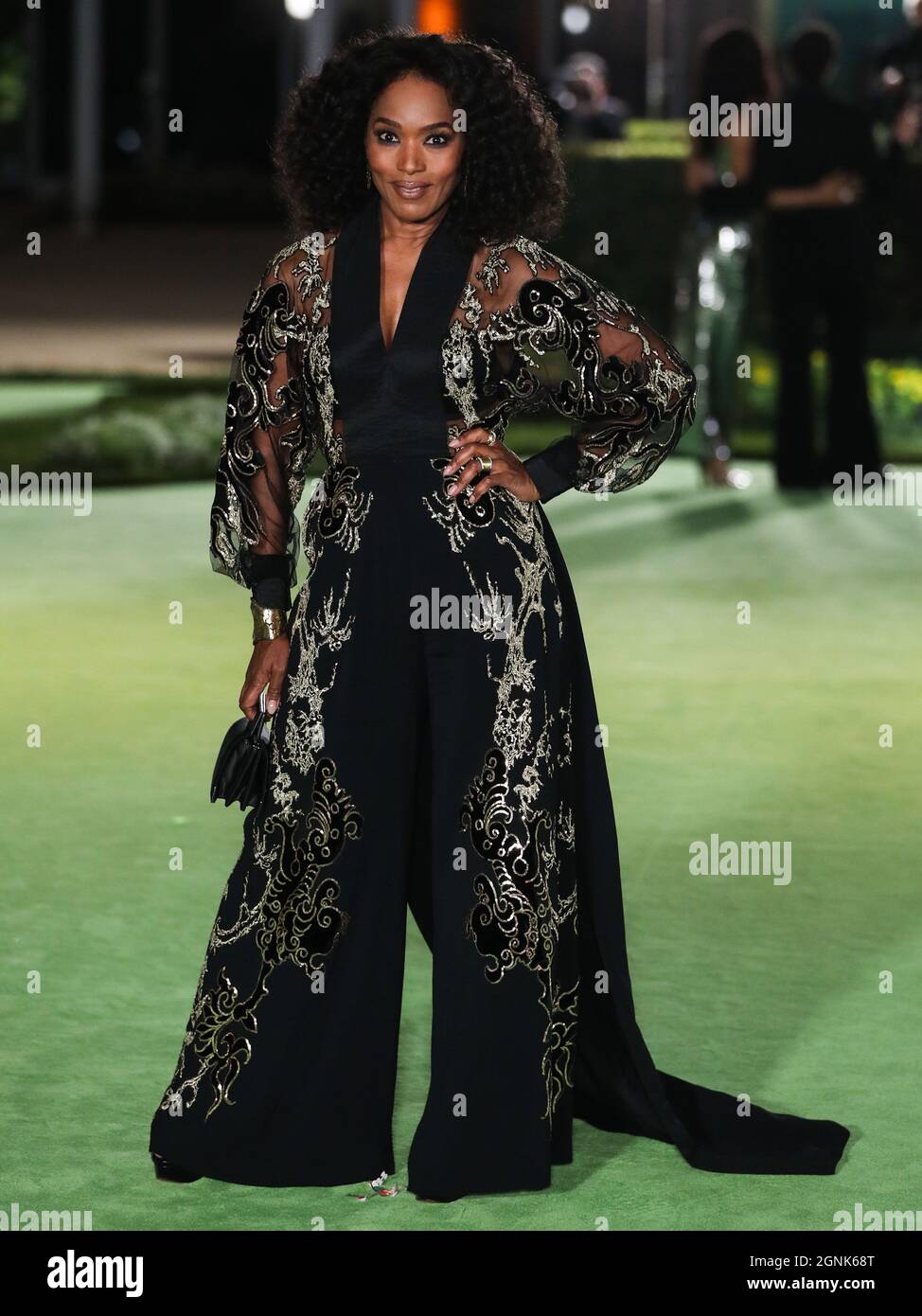 LOS ANGELES, CALIFORNIA, USA - SEPTEMBER 25: Actress Angela Bassett wearing an outfit by Elie Saab arrives at the Academy Museum of Motion Pictures Opening Gala held at the Academy Museum of Motion Pictures on September 25, 2021 in Los Angeles, California, United States. (Photo by Xavier Collin/Image Press Agency) Stock Photo