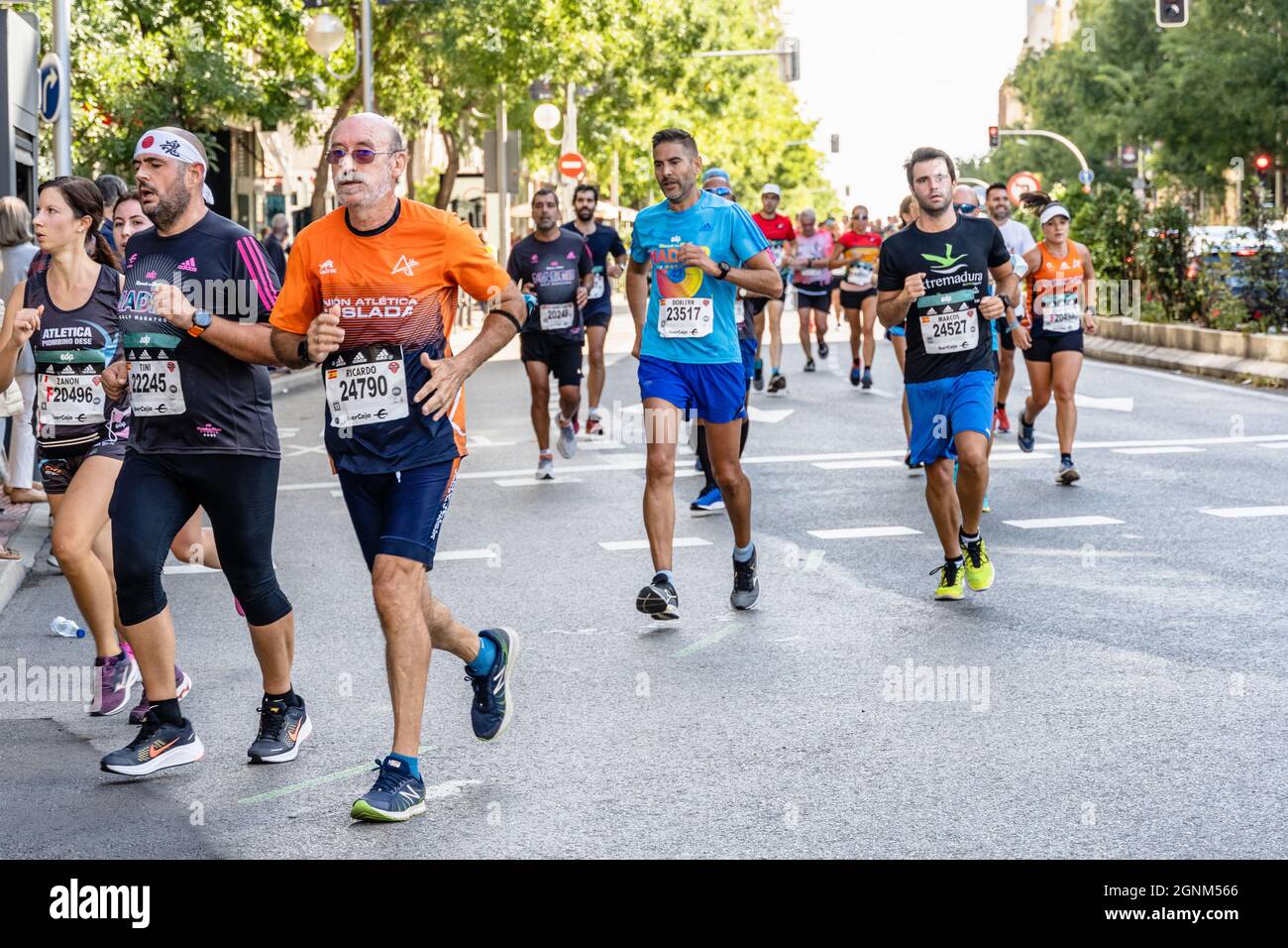 Madrid, Spain - September 26, 2021: Group of runners in full effort during  the Madrid Rock and Roll Marathon race Stock Photo - Alamy