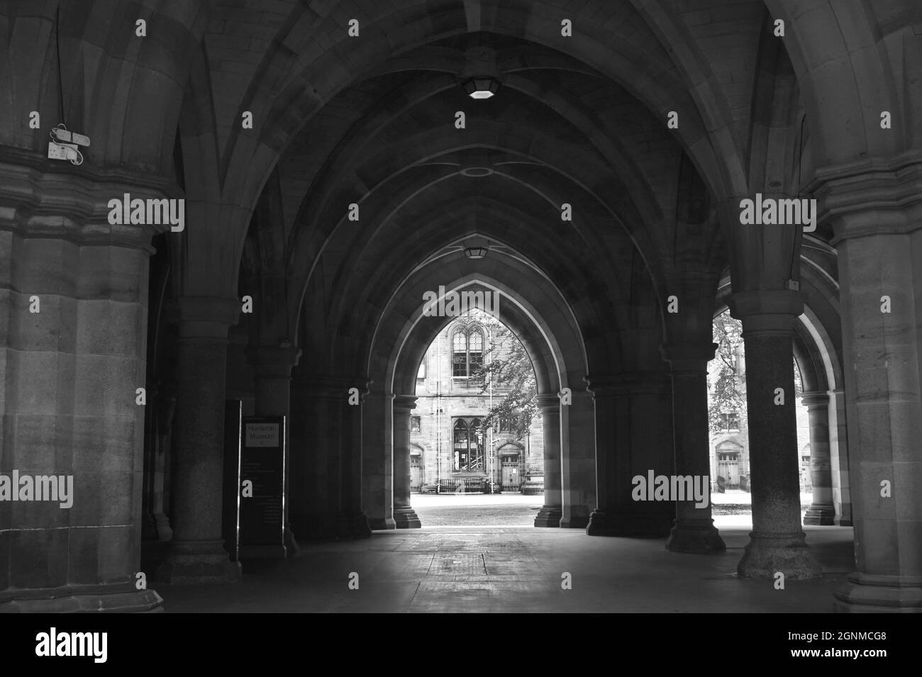 Arched university building Black and White Stock Photos & Images - Alamy