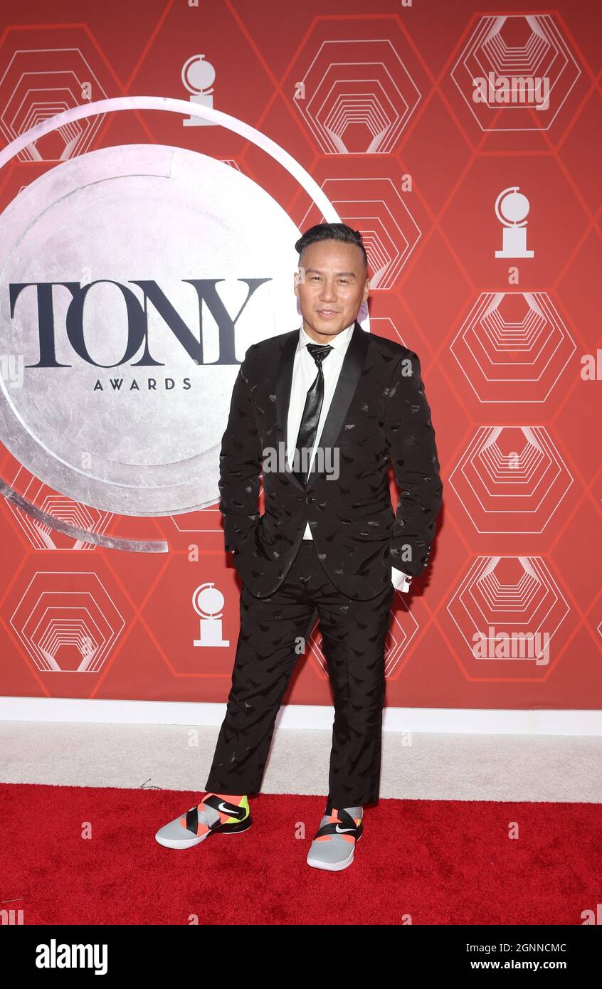 New York, United States. 26th Sep, 2021. BD Wong attends the 74th Tony Awards-Broadway's Back! arrivals at the Winter Garden Theatre in New York, NY, on September 26, 2021. (Photo by Udo Salters/Sipa USA) Credit: Sipa USA/Alamy Live News Stock Photo