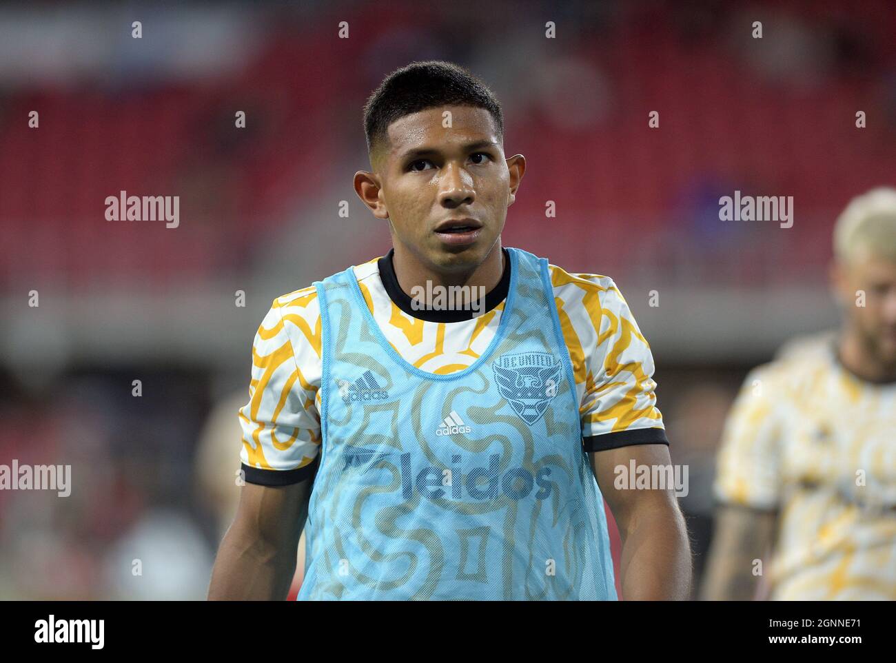 Washington, Dc, USA. 25th Sep, 2021. 20210925 - D.C. United midfielder EDISON FLORES (10) warms up prior to the MLS match against FC Cincinnati at Audi Field in Washington. (Credit Image: © Chuck Myers/ZUMA Press Wire) Stock Photo