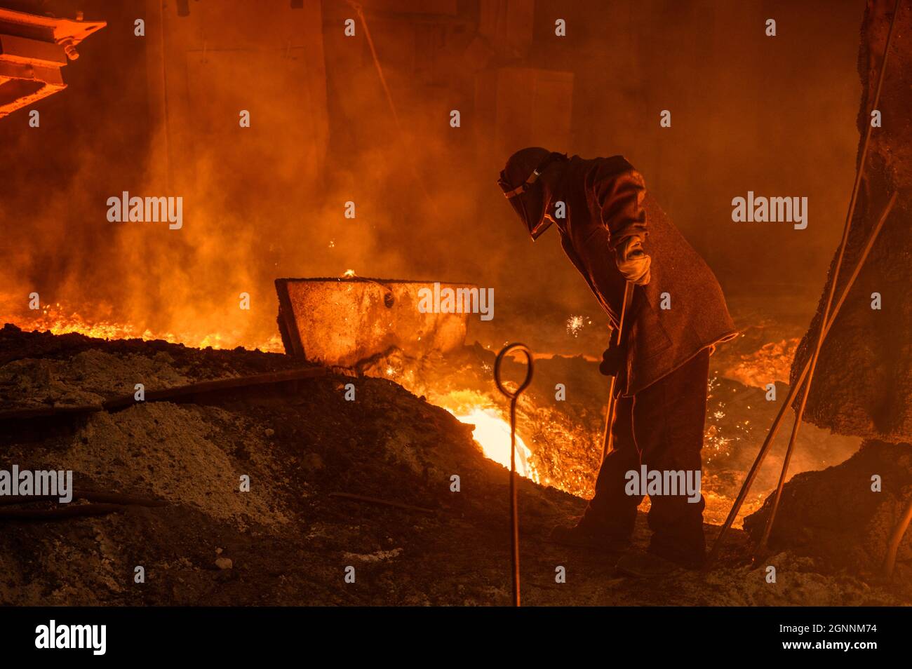 Pig iron casting plant hires stock photography and images Alamy