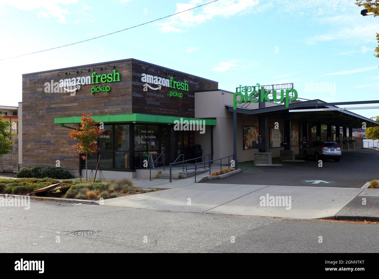 Amazon Fresh pickup, 5100 15th Ave NW, Seattle storefront photo of a