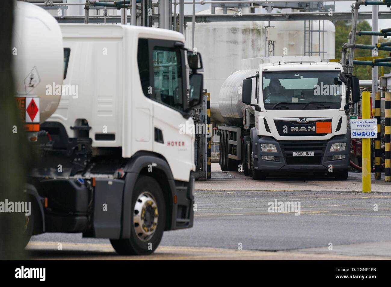 Kingsbury fuel depot hires stock photography and images Alamy
